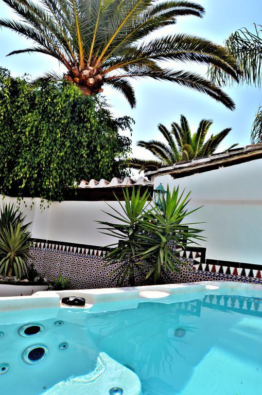 Villa Carabeo Nerja Exterior photo