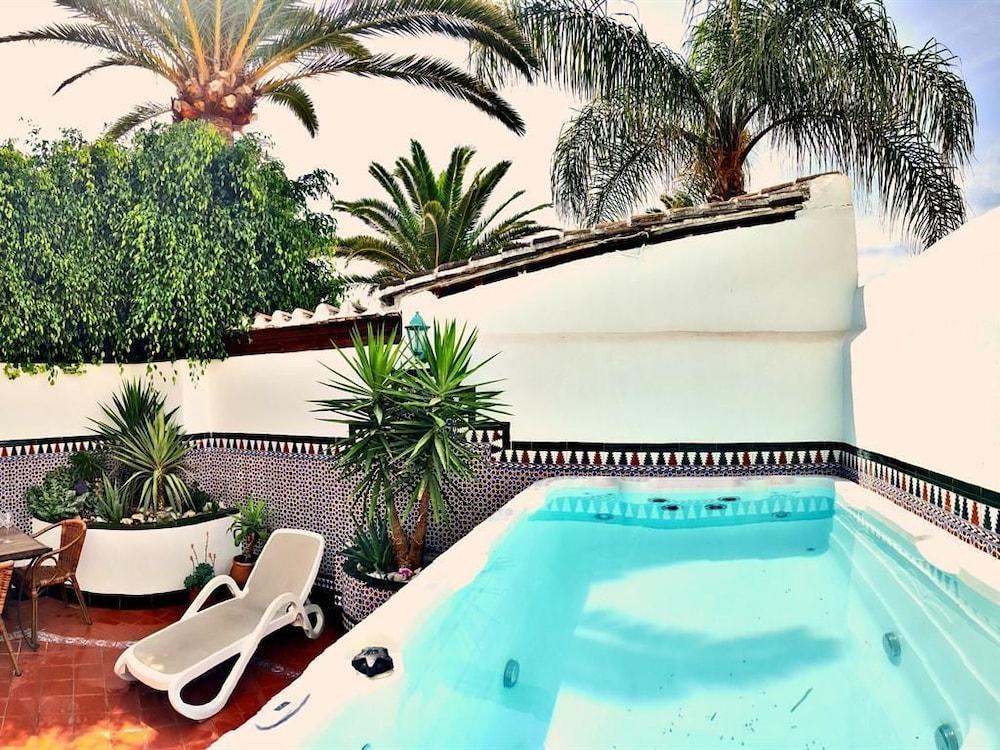 Villa Carabeo Nerja Exterior photo